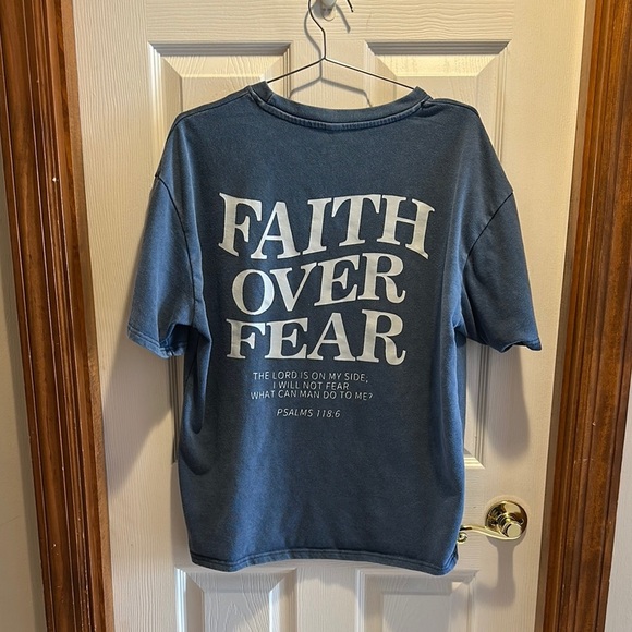 Blue Short Sleeve Tee with Inspirational Print - Picture 1 of 4